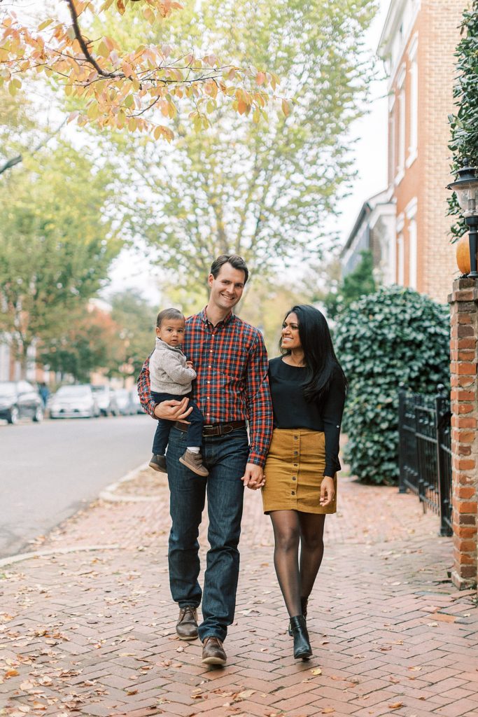 Family Portraits in Old Town Alexandria
