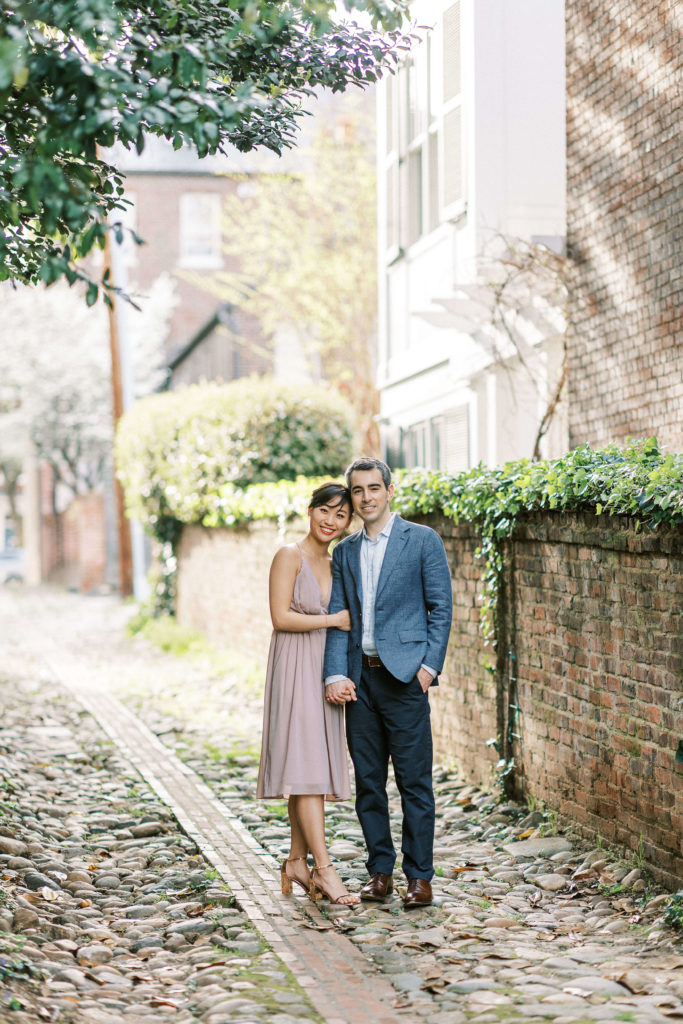 old town alexandria engagement portraits