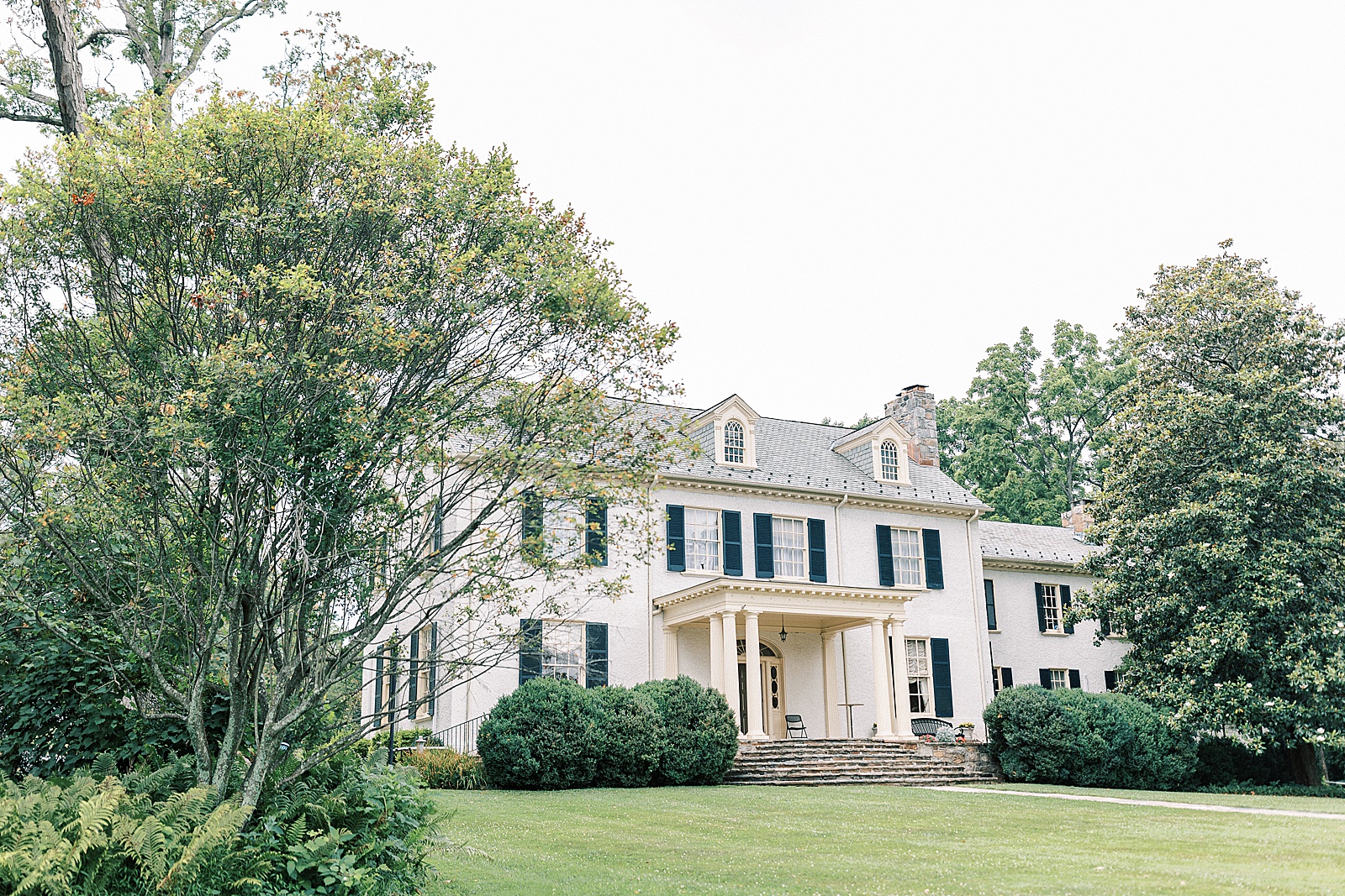 Rust Manor House Wedding | Leesburg, Virginia - brigitterenee.com