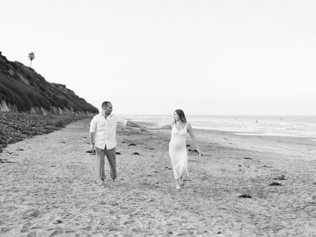 Maternity Portraits on the beach in Encinitas, California 