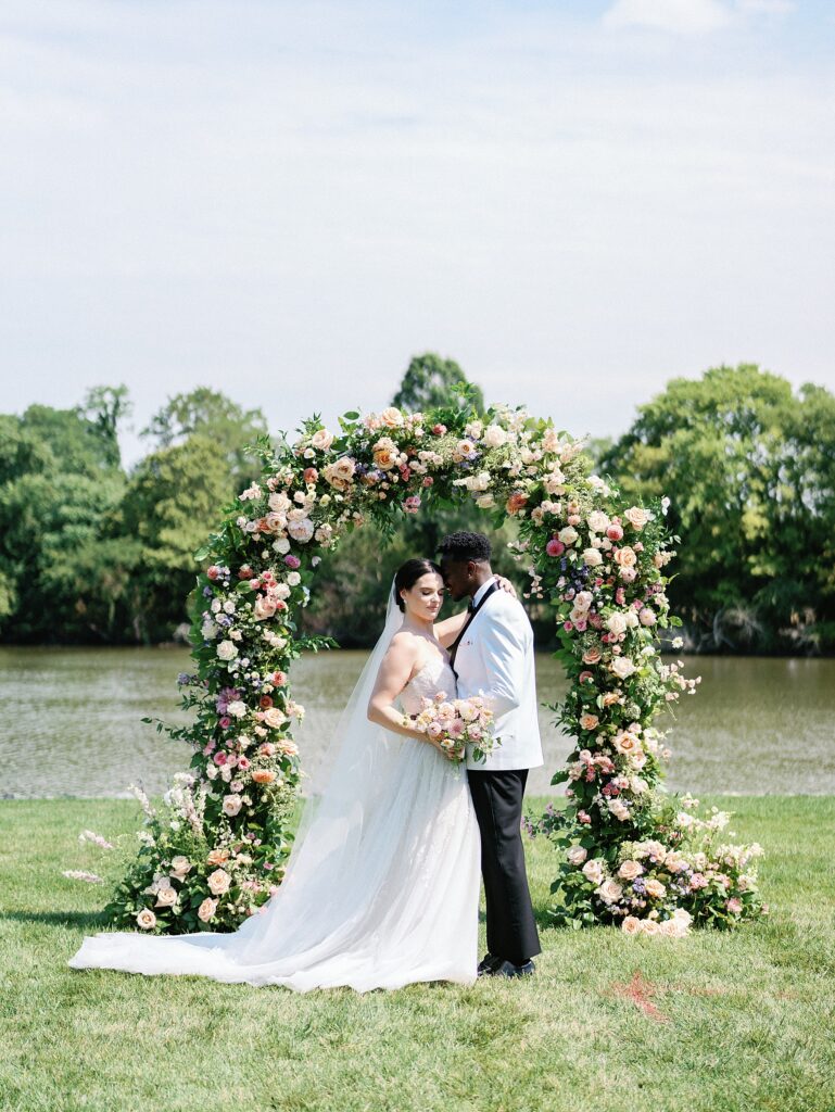 The Oaks Waterfront Hotel Wedding | Maryland Wedding Venues