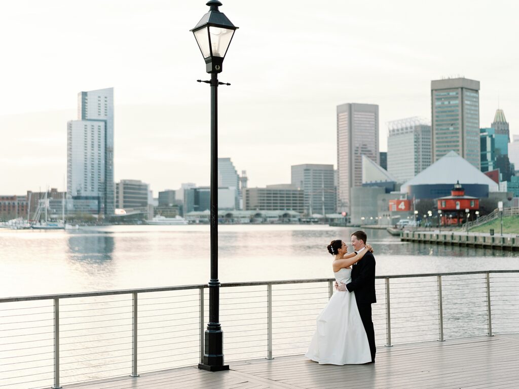 A Classic Black & White Wedding at the Four Seasons Baltimore