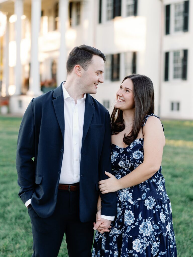Oatlands Estate engagement portraits in Virginia