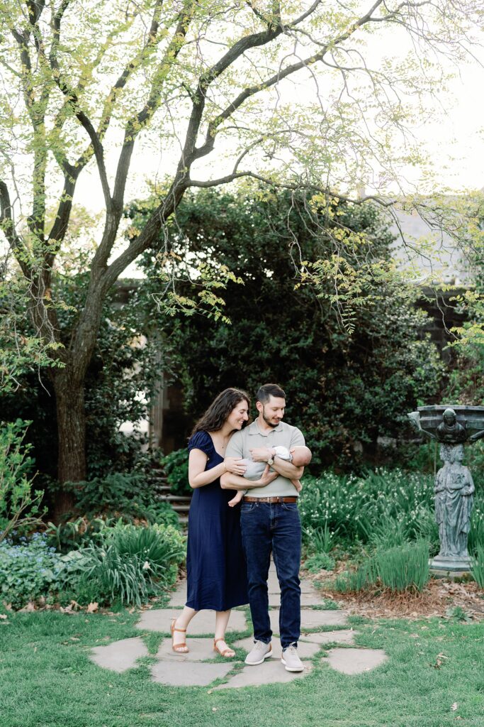 Bishops Garden Family Portraits in Washington DC