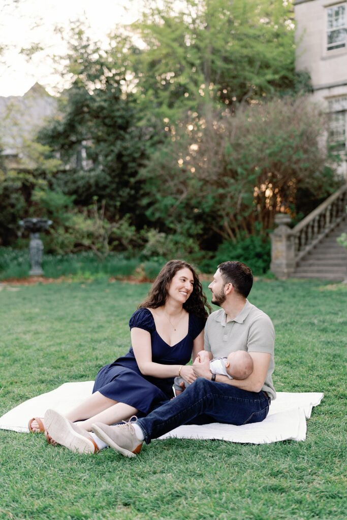 Bishops Garden Family Portraits in Washington DC